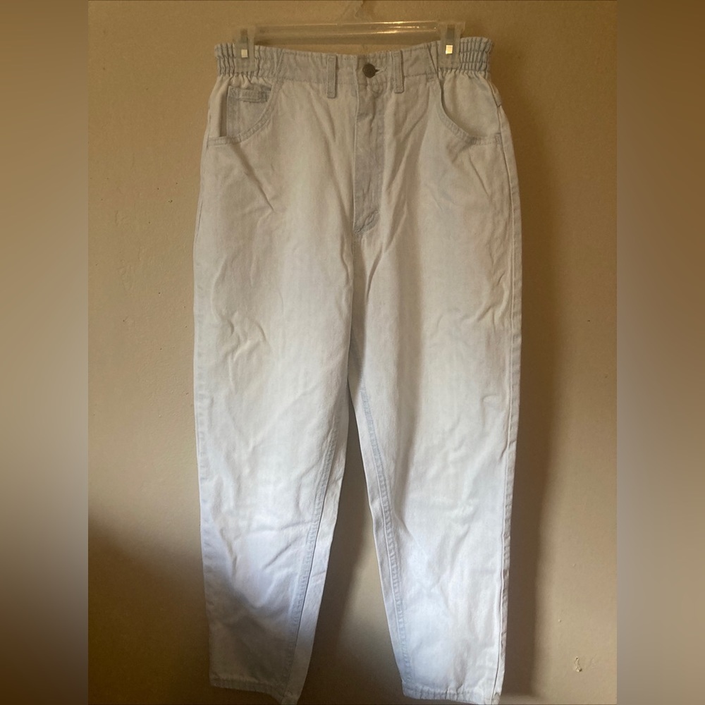 1980-1990 vintage Lee white jeans with stretch waist